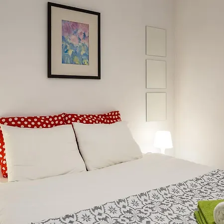 Lxroller Alfama Fado Apartment Lisbon