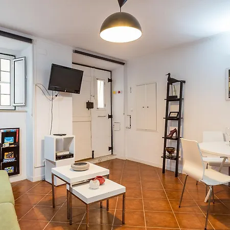 Lxroller Alfama Fado Apartment Lisbon